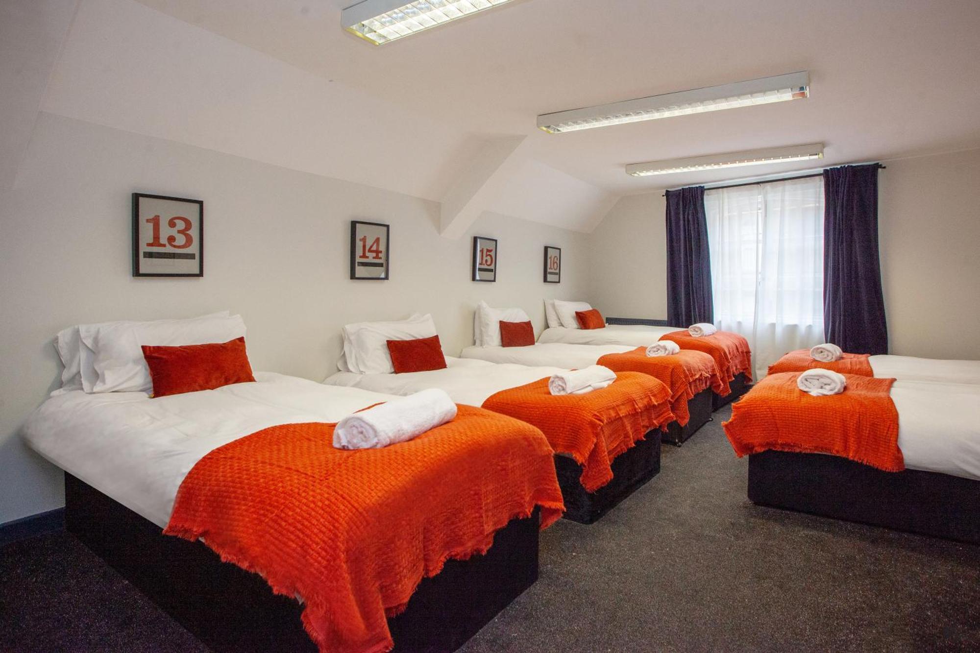 Higgihaus #107F Sleeps 4 Sunday - Friday Villa Cardiff Buitenkant foto